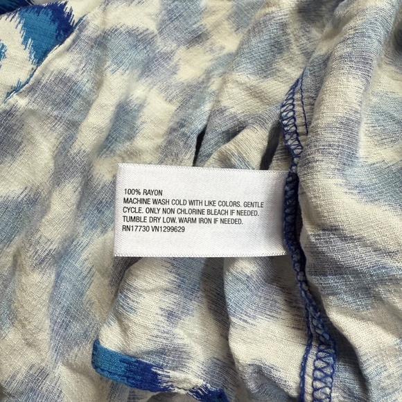 Knox Rose Blue & White Ikat Printed Short Puff Sleeve Blouse XXL - Picture 9 of 9
